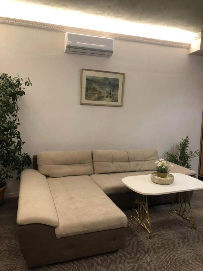 Dp Art Residence - Self Check In Kaunas Bilik gambar