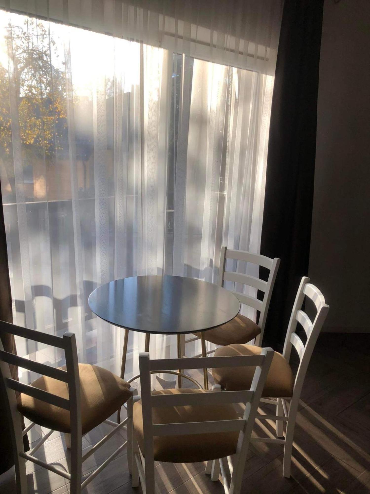 Dp Art Residence - Self Check In Kaunas Bilik gambar