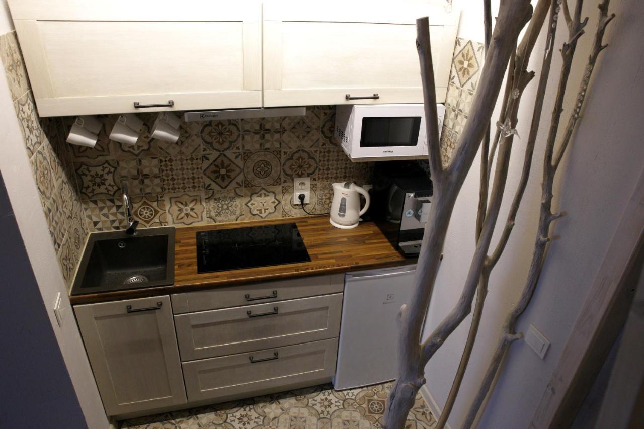 Dp Art Residence - Self Check In Kaunas Luaran gambar