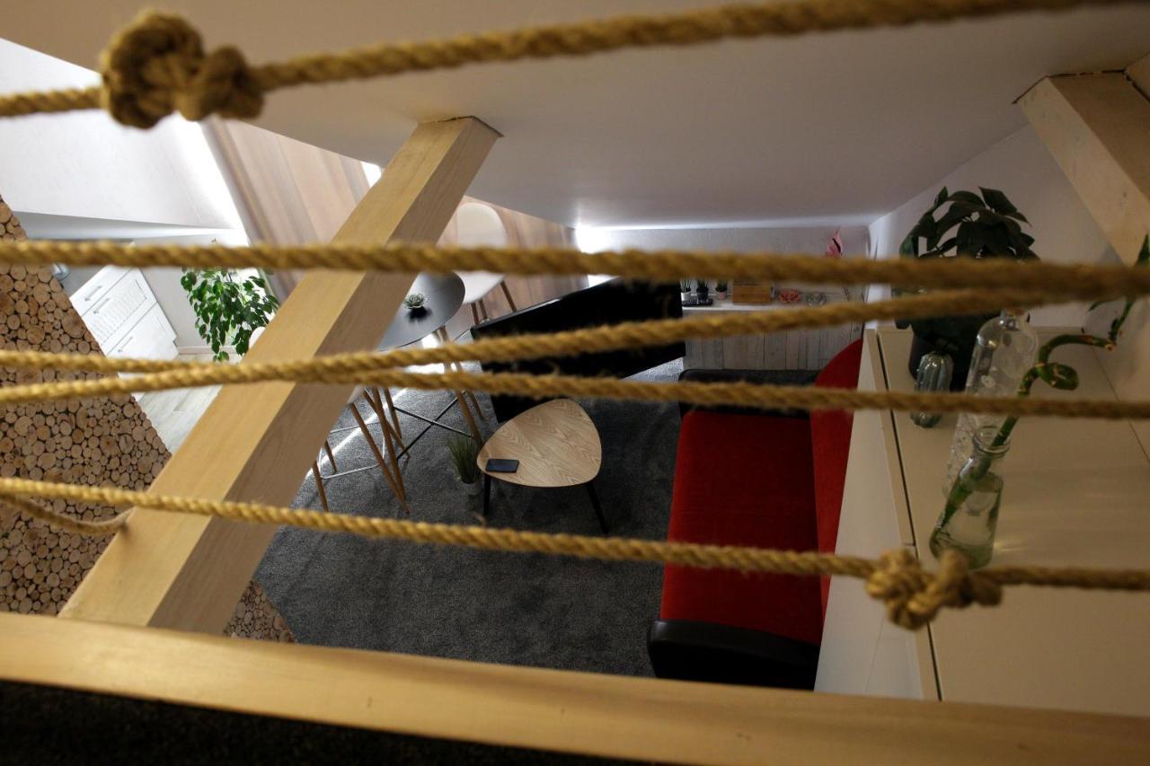 Dp Art Residence - Self Check In Kaunas Luaran gambar