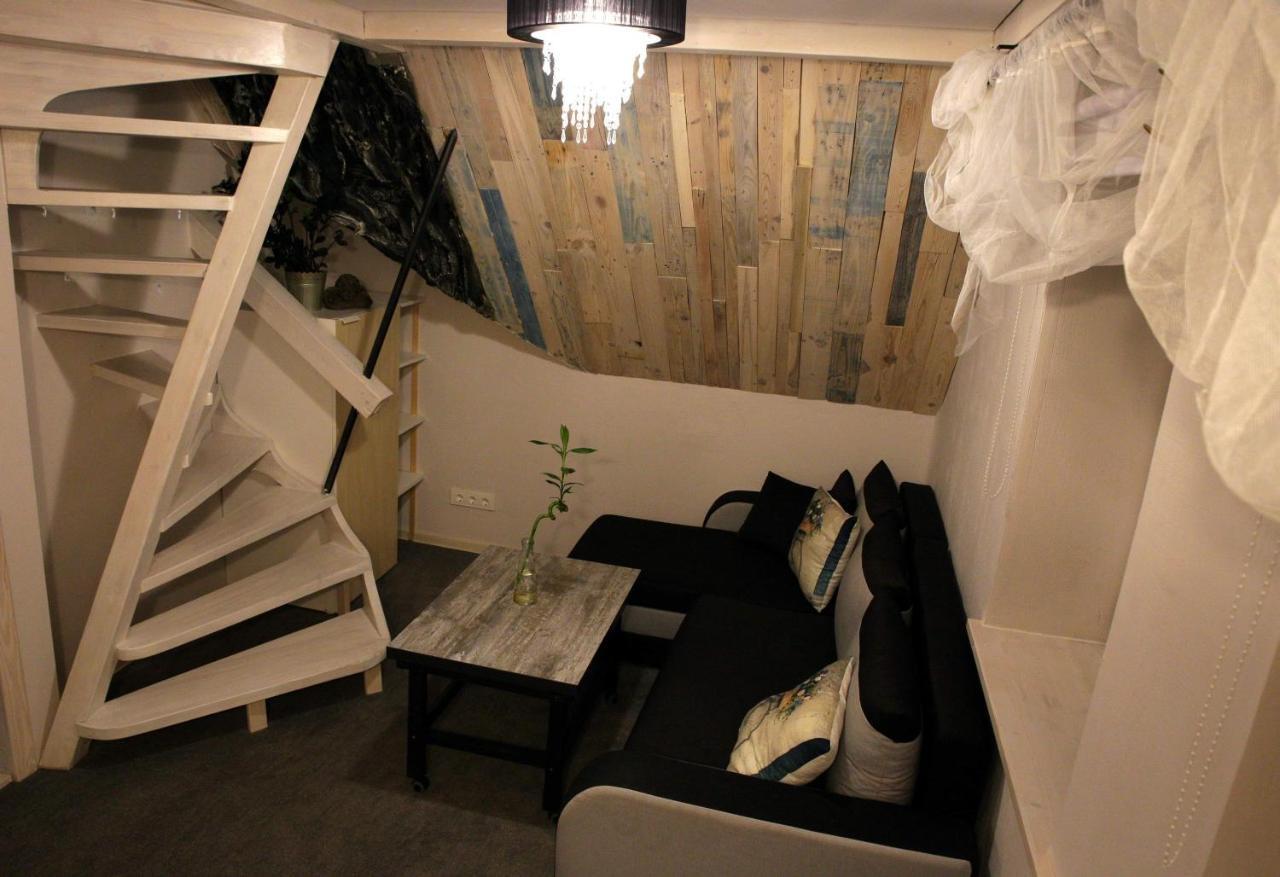 Dp Art Residence - Self Check In Kaunas Bilik gambar